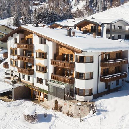 Appartements Tschol Martin サンクト・アントン・アム・アールベルク エクステリア 写真