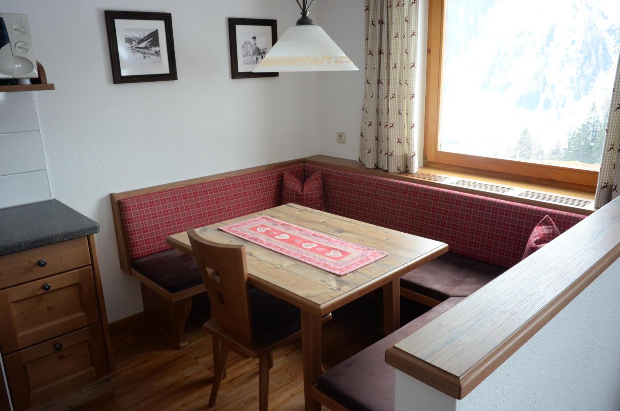 Appartements Tschol Martin サンクト・アントン・アム・アールベルク 部屋 写真